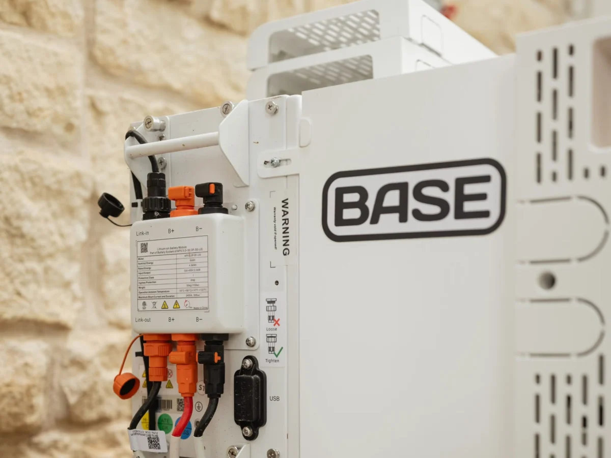 The Battery Revolution: Base Power Challenges the Grid’s Status Quo with Massive Illinois Rollout