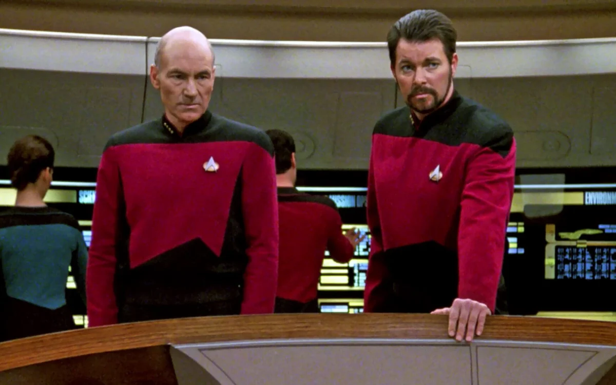 The "Right-Hand" Mandate: Why Trusting Your VP’s First Hire is the Secret to Scaling