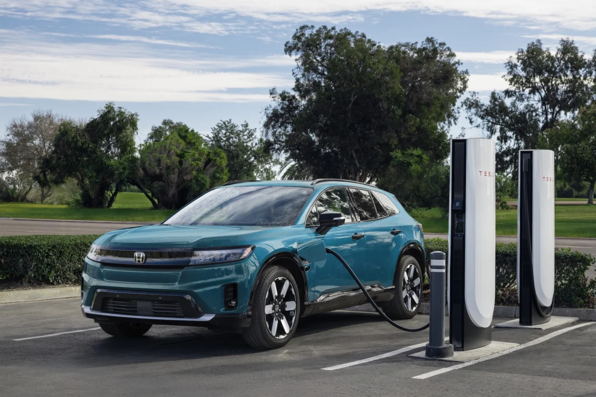 The Great Retreat: Why the U.S. Electric Vehicle Market is Contracting in 2026