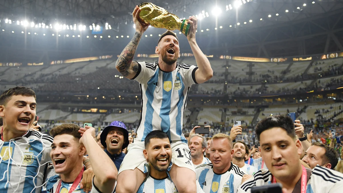 The Real-Time Revolution: How Sports Marketing is Reshaping the Global Playbook